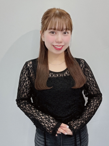 内堀 菜々子